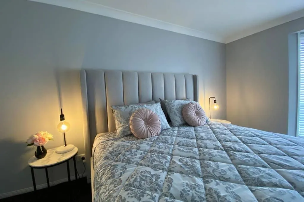 Executive And Family Home Large - Flinders View 24 Ipswich Australia