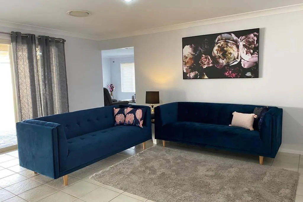 Executive And Family Home Large - Flinders View 24 Ipswich Holiday home